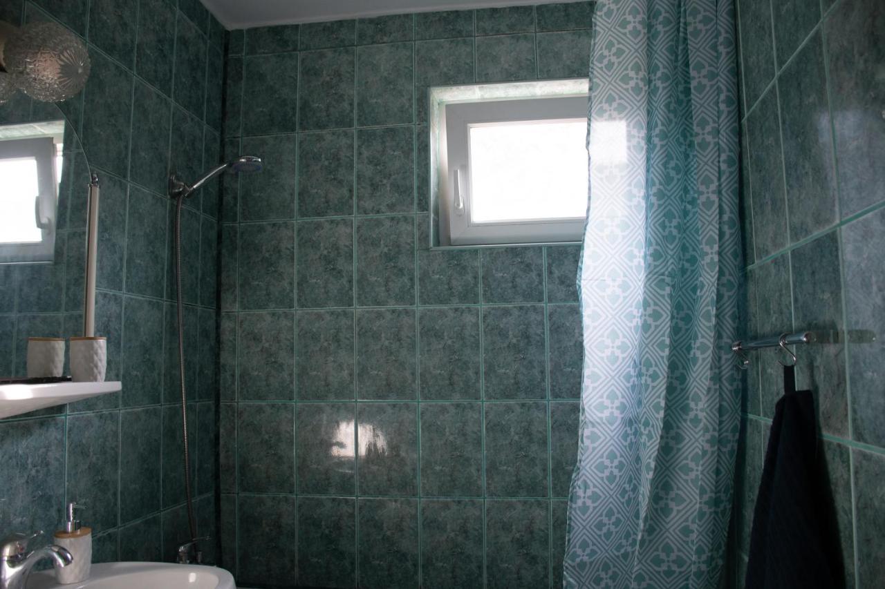 Family-Friendly Apartment Oradea Ngoại thất bức ảnh